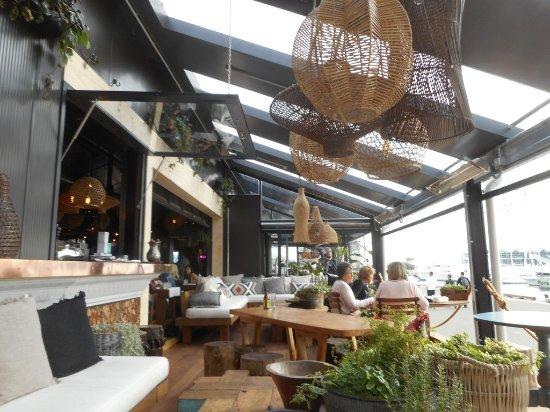 HeadQuarters Viaduct